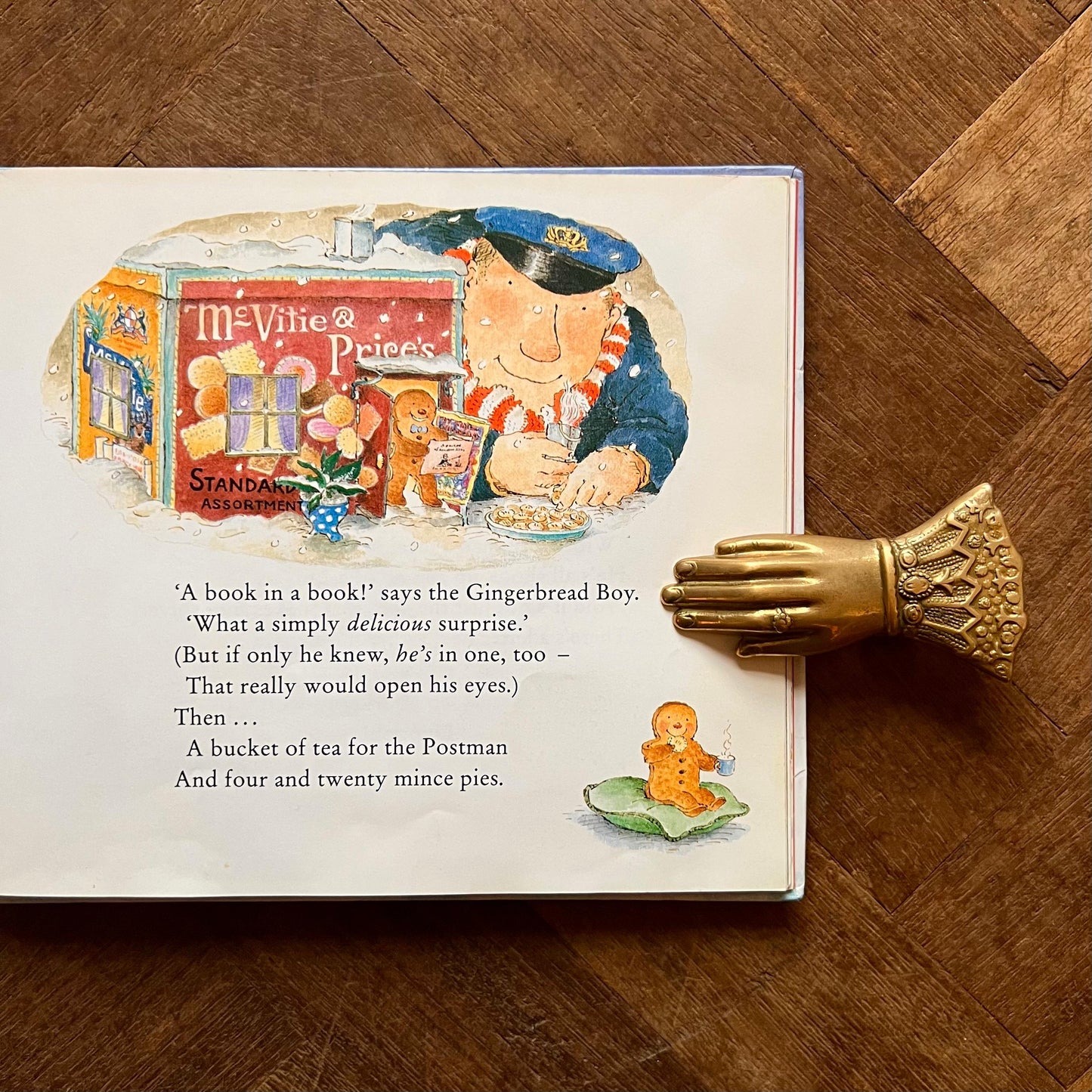 The Jolly Christmas Postman (1991 First Edition) – Janet and Allan Ahlberg