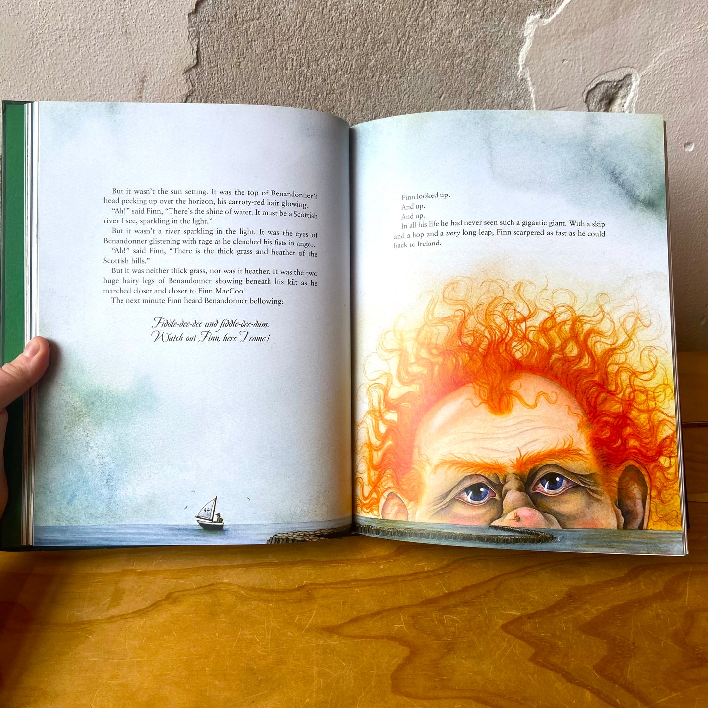 An Illustrated Treasury of Scottish Tales – Theresa Breslin and Kate Leiper