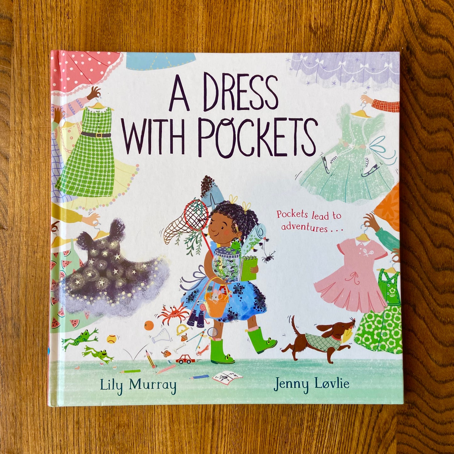 A Dress Without Pockets – Lilly Murray and Jenny Løvlie