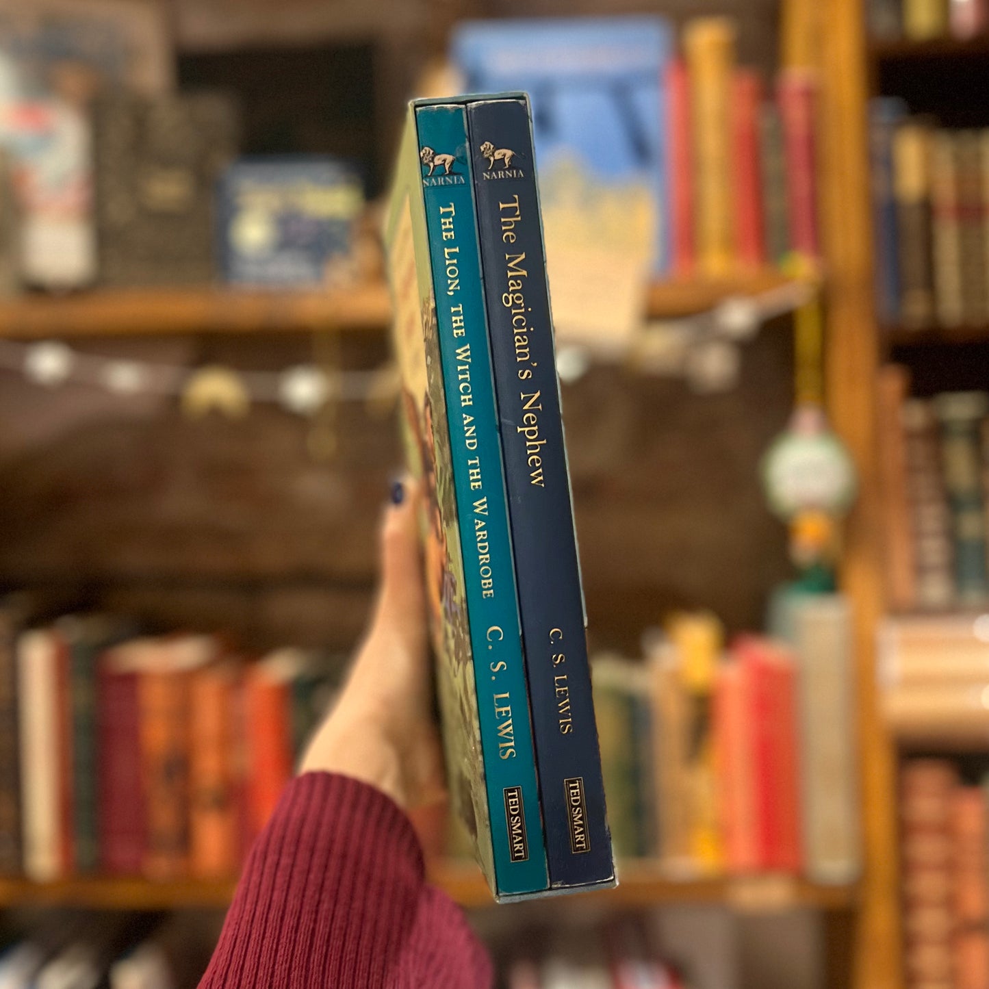 The Chronicles of Narnia (2 Volume Set) – C. S. Lewis