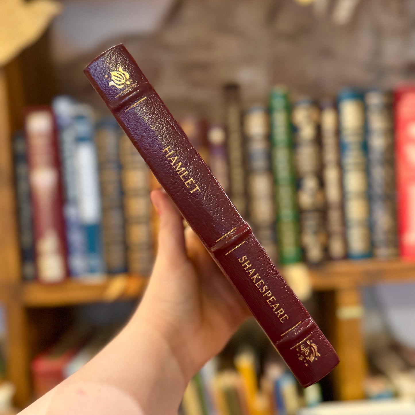 Hamlet – William Shakespeare and Byam Shaw