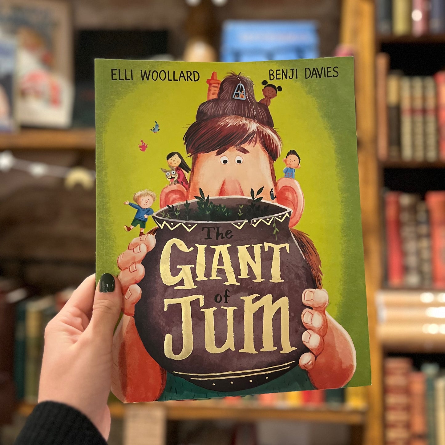 The Giant of Jum – Elli Woollard and Benji Davies