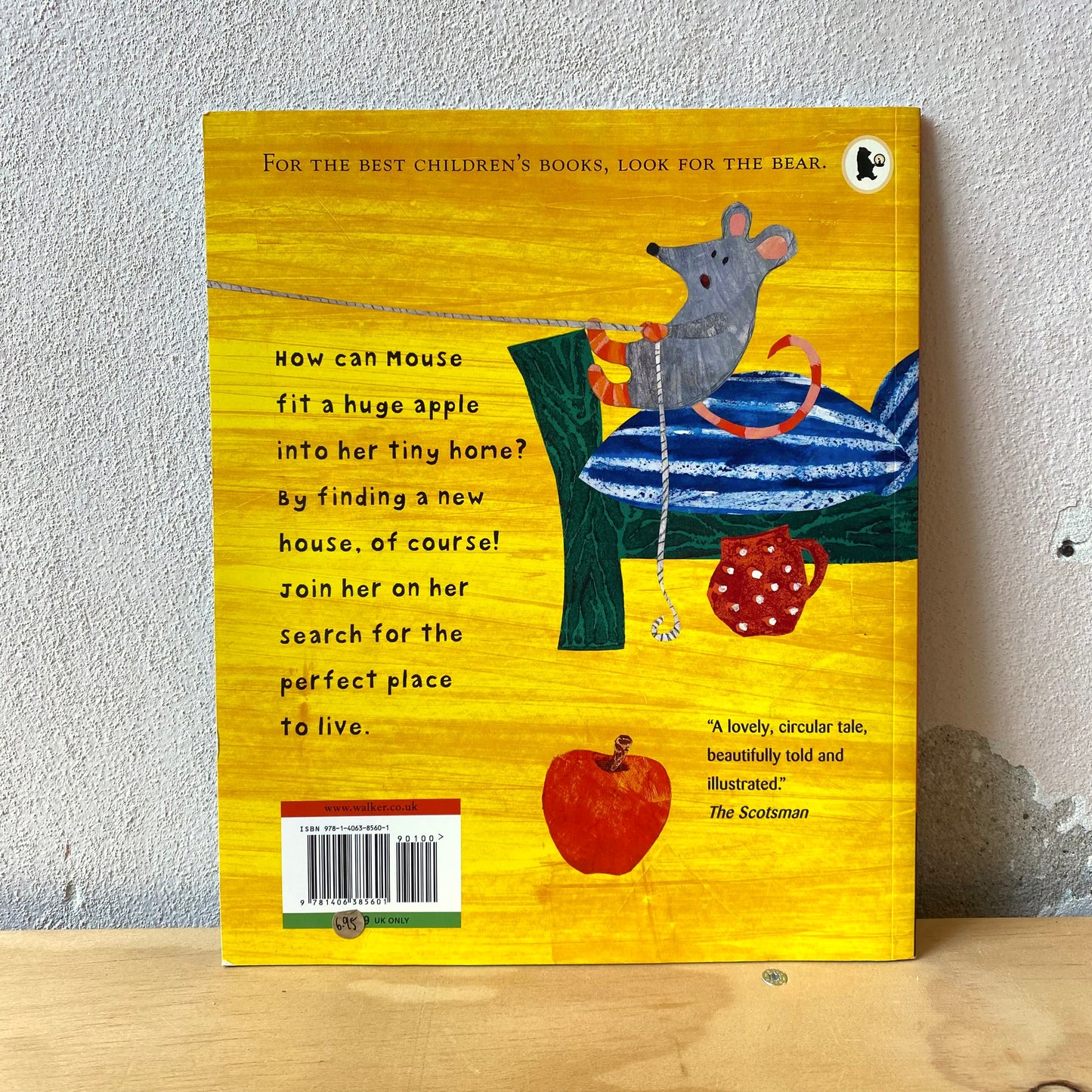 A New House for Mouse / Petr Horacek