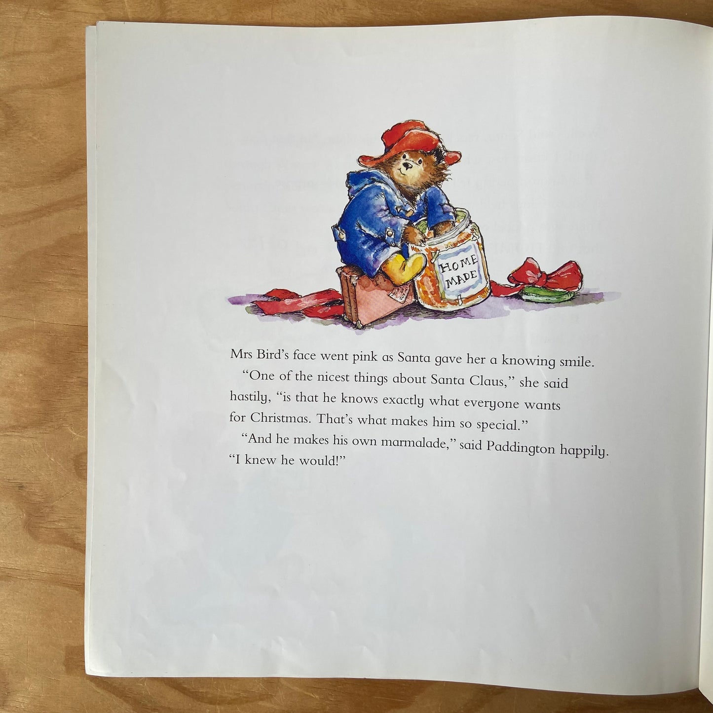 Paddington and the Christmas Surprise – Michael Bond