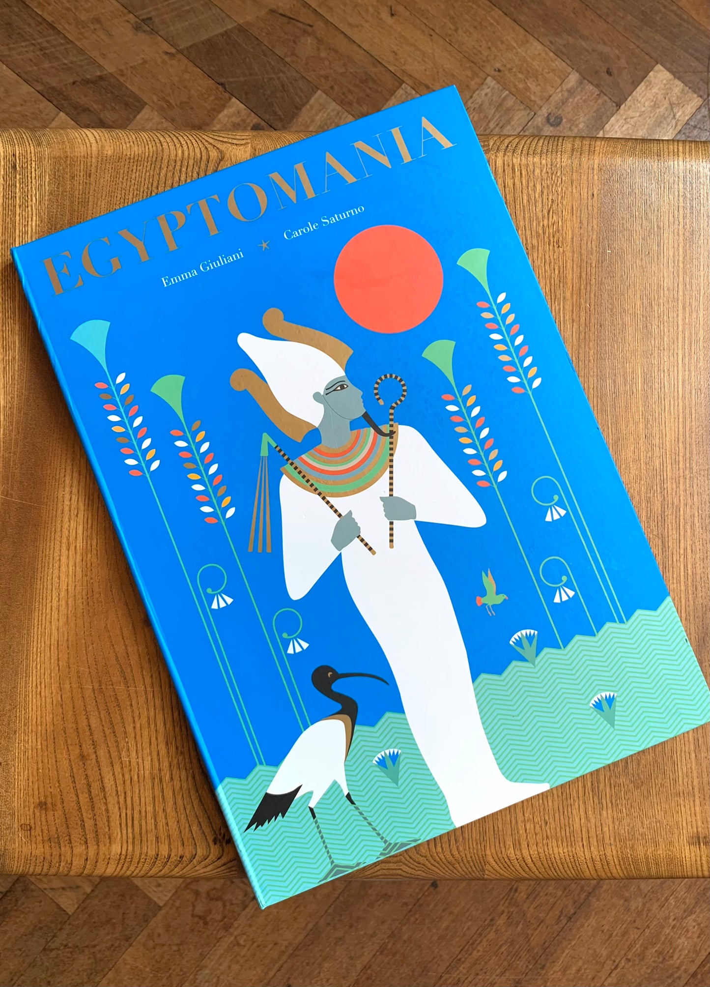 Egyptomania – Emma Giuliani, Carole Saturno