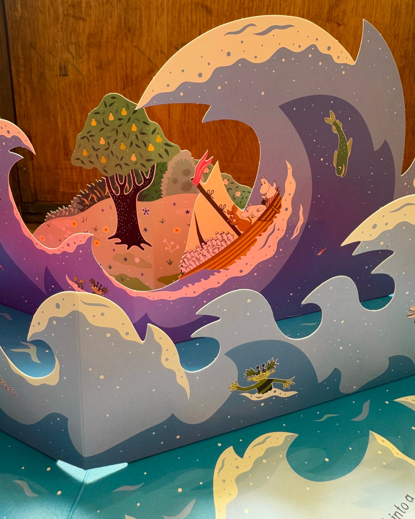 The Moomins Find a Home: a Pop-Up Adventure – Elena Selena
