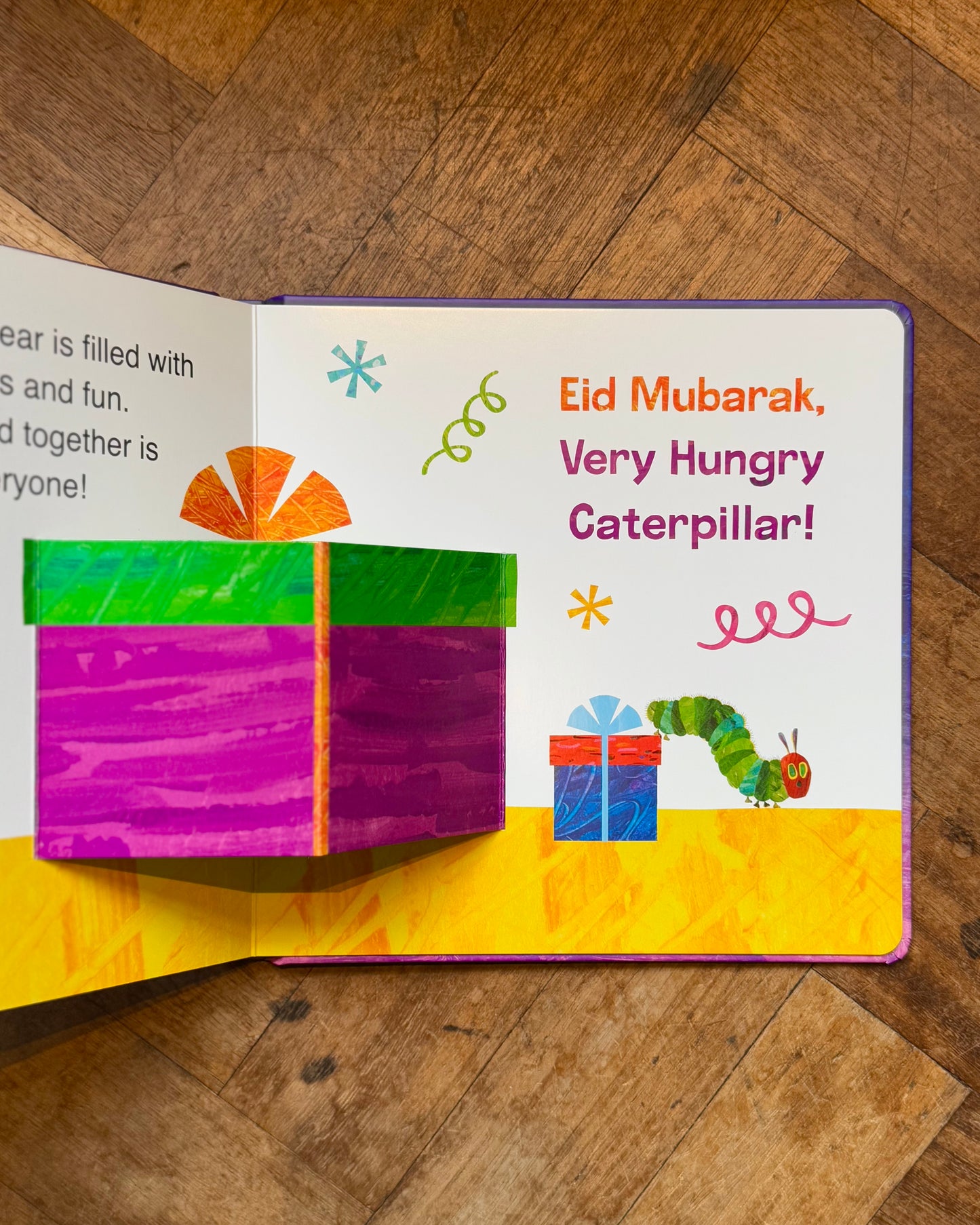 The Very Hungry Caterpillar’s Eid: a Lift-the-Flap Book – Eric Carle