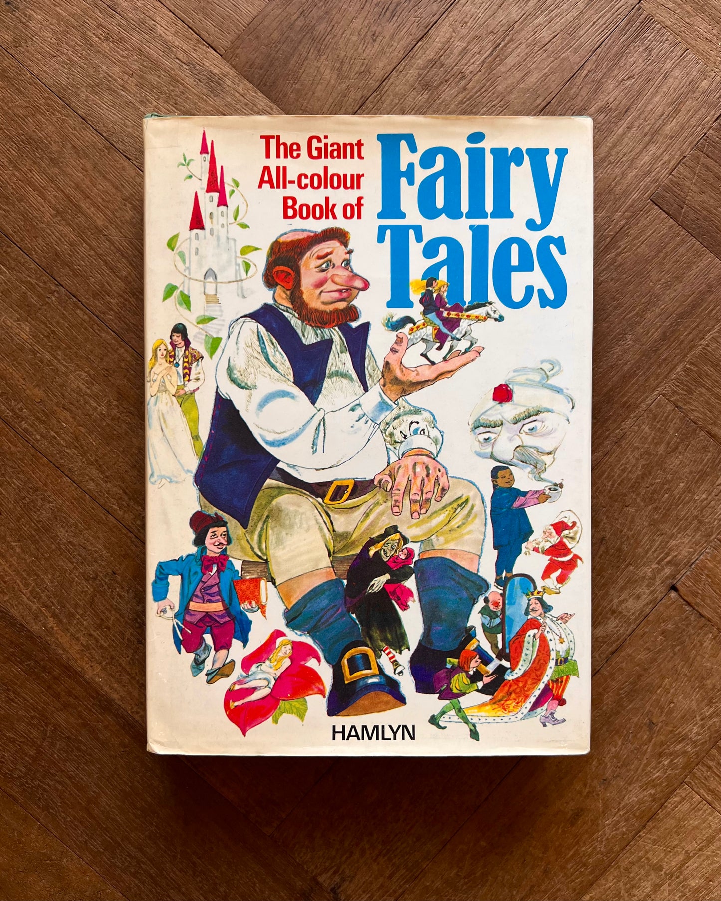The Giant All-colour Book of Fairy Tales – Jane Carruth