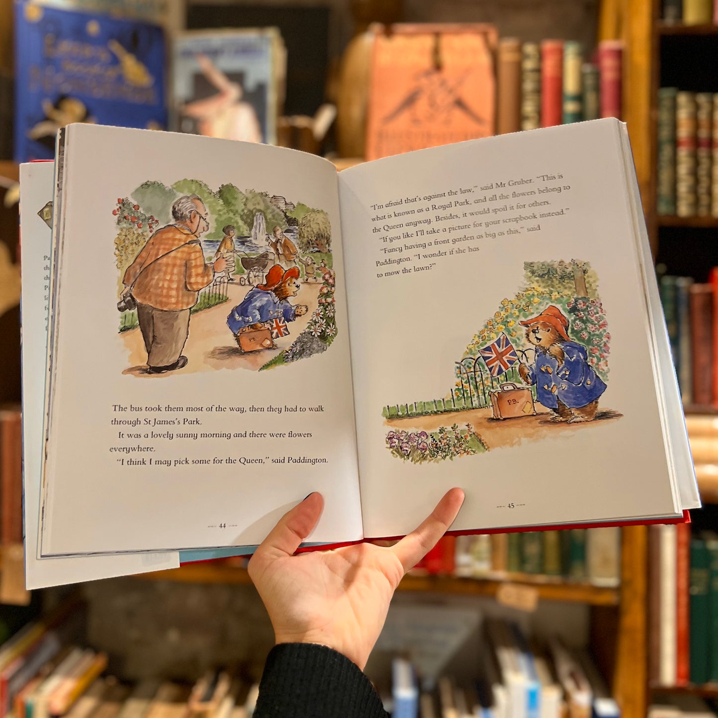The Paddington Treasury for the Very Young – Michael Bond, R. W. Alley