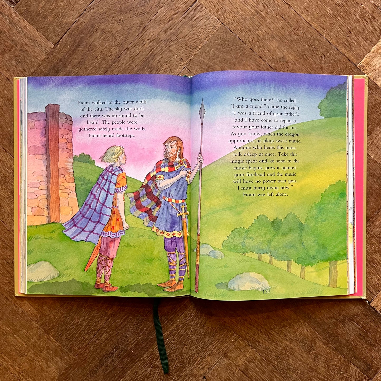 A Child's Treasury of Irish Stories & Poems – Yvonne Carroll