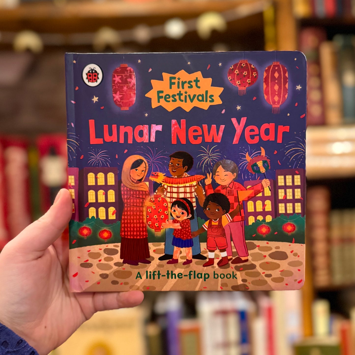 First Festivals: Lunar New Year (Lift-the-Flap) – Debby Rahmalia