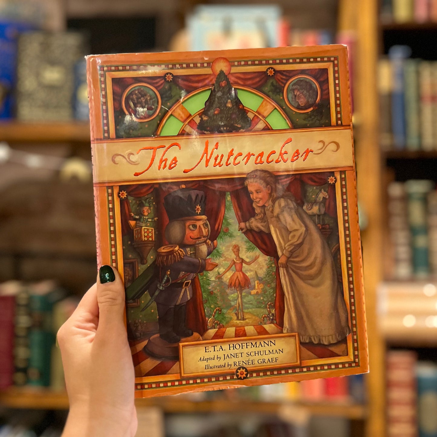 The Nutcracker (with CD) – E.T.A. Hoffmann, Janet Schulman, Reneé Graef