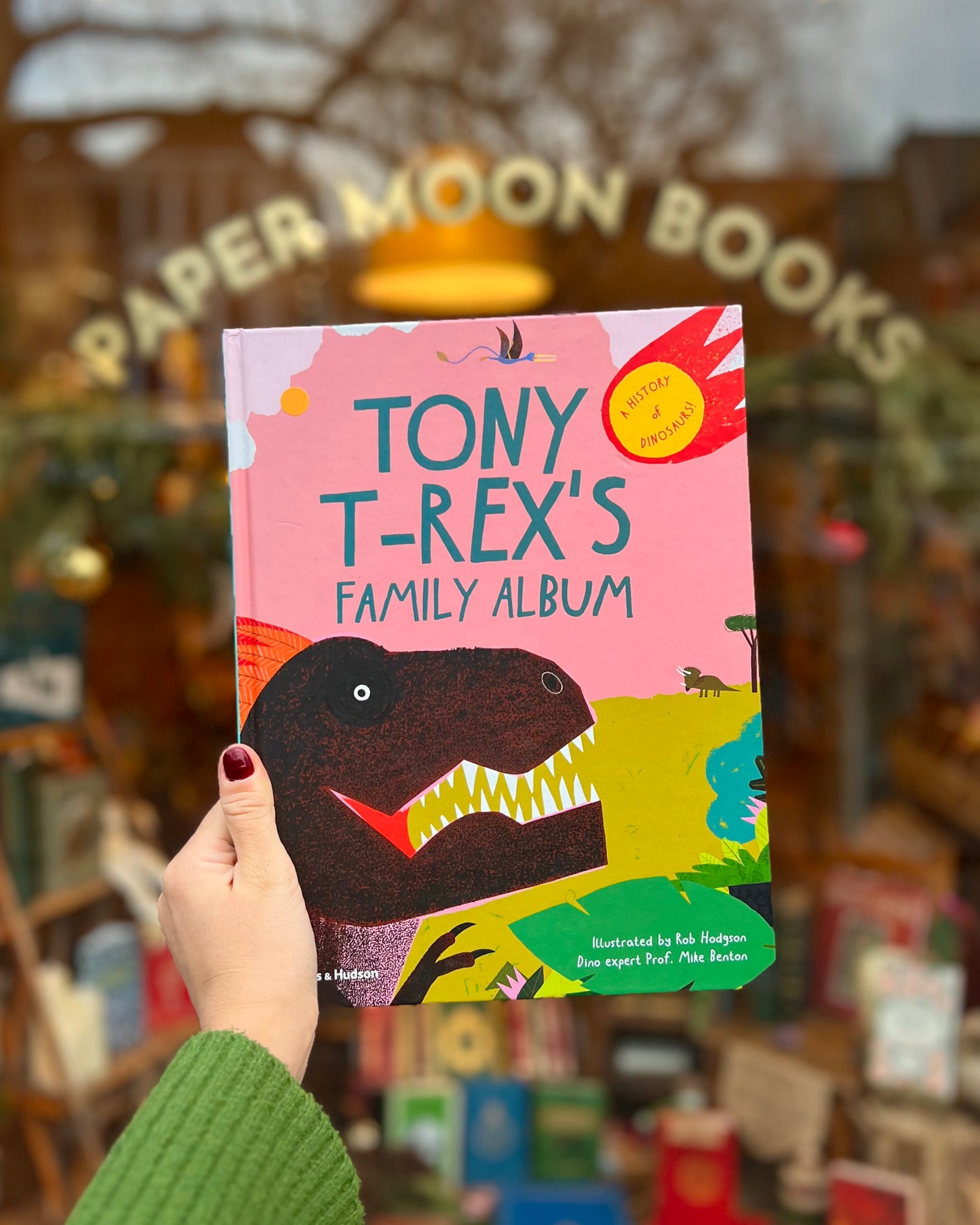 Tony T-Rex's Family Album – Mike Benton, Rob Hodgson