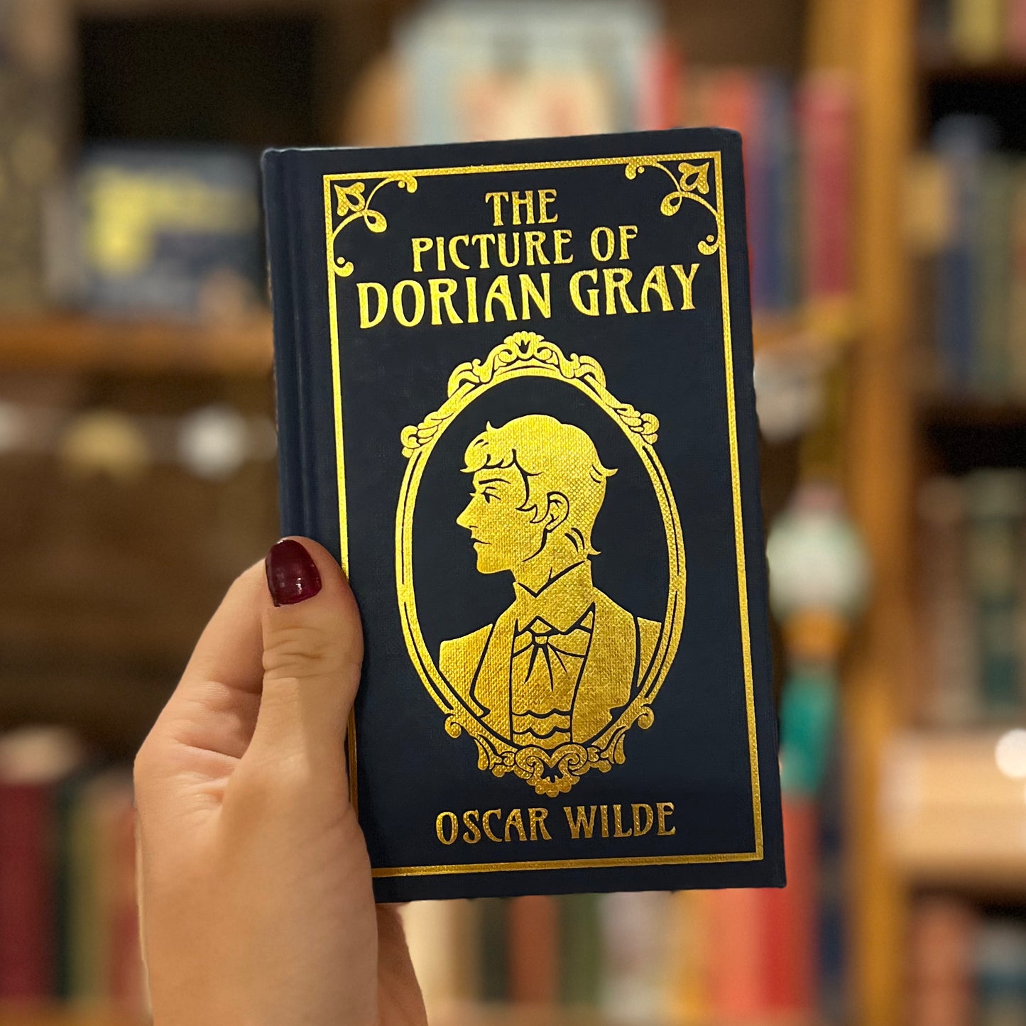 The Picture of Dorian Gray (Gilded Pocket Edition) – Oscar Wilde
