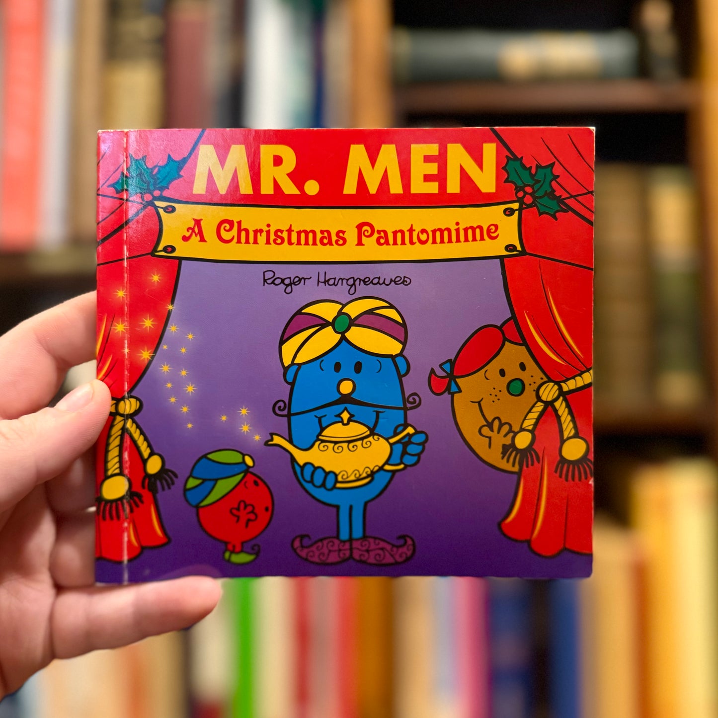 Mr. Men: A Christmas Pantomime – Roger Hargreaves