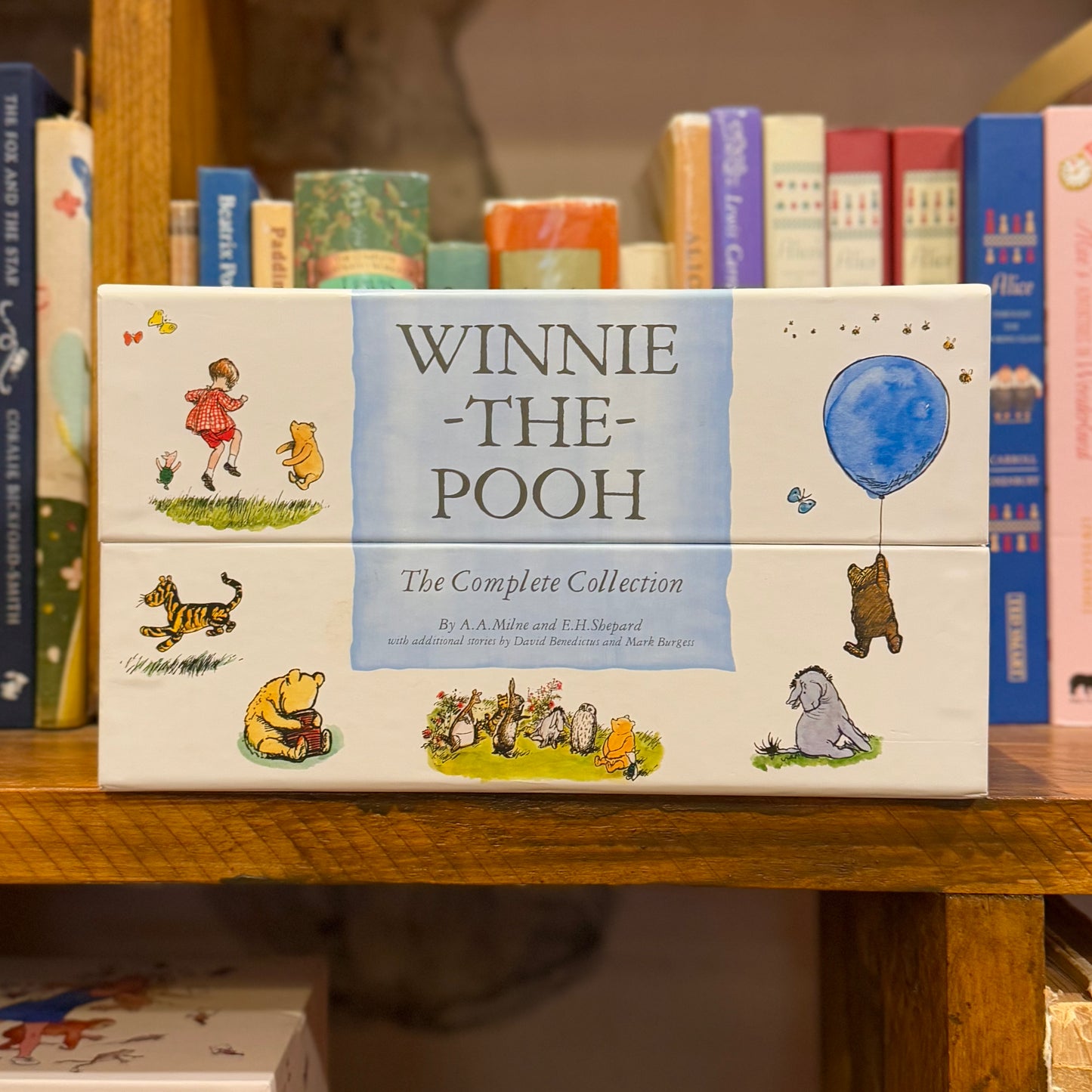 Winnie-the-Pooh: the Complete Collection (Set of 30 Books) – A.A. Milne and E.H. Shepard
