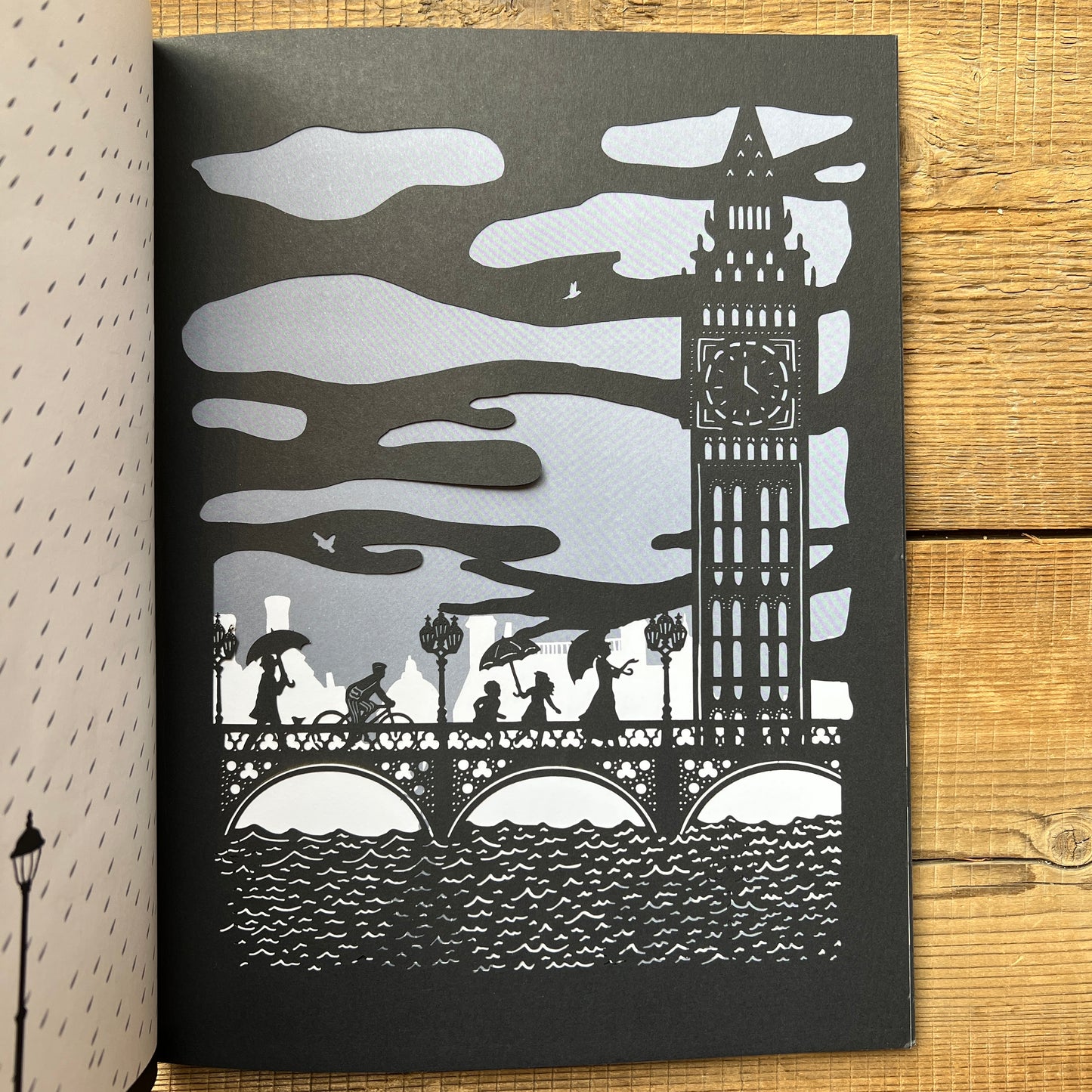 Mary Poppins Up, Up and Away – Hélène Druvert