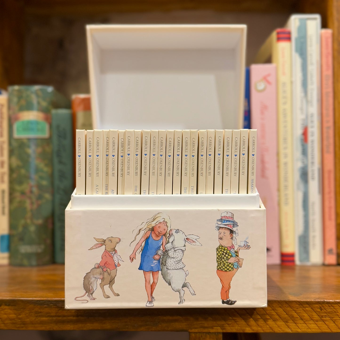 The Complete Alice (Set of 20 Books) – Lewis Carroll and Helen Oxenbury