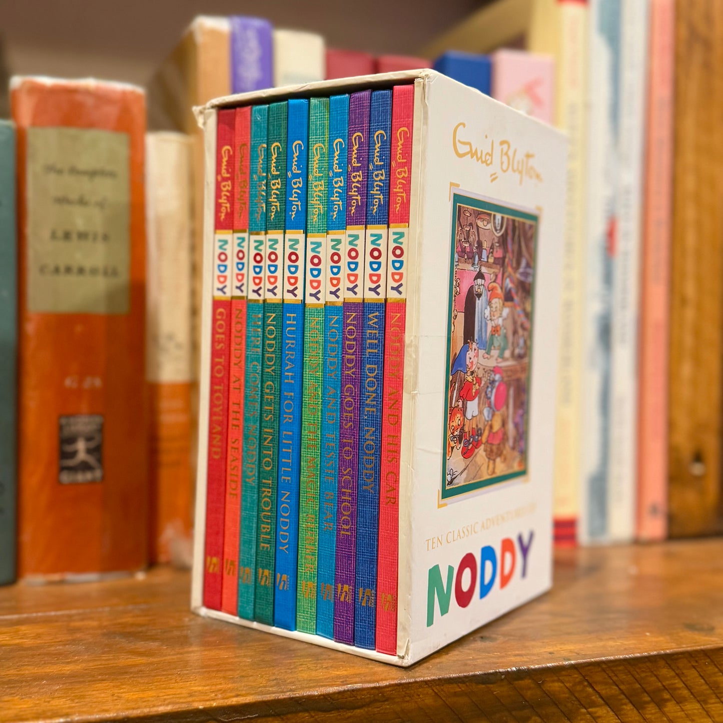 Ten Classic Adventures of Noddy – Enid Blyton