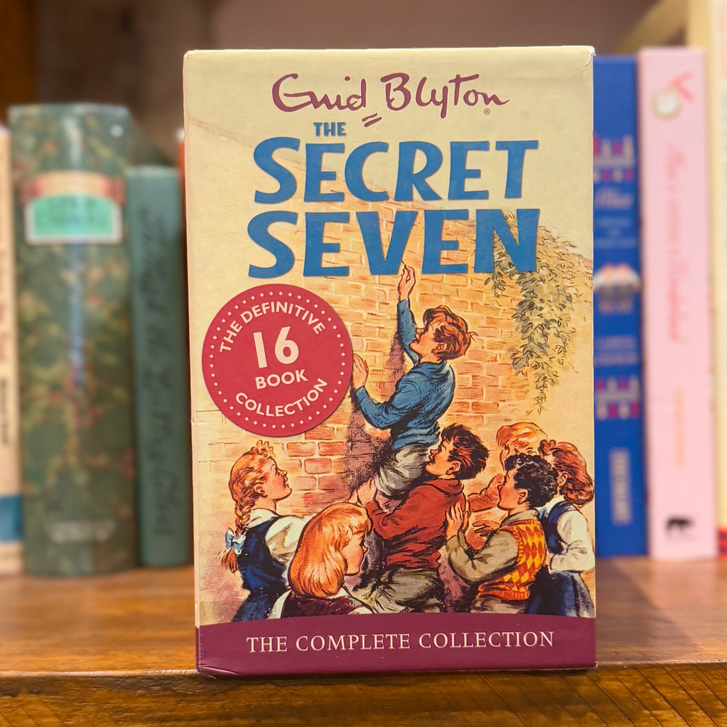 The Secret Seven: The Complete Collection (Set of 16 Books) – Enid Blyton