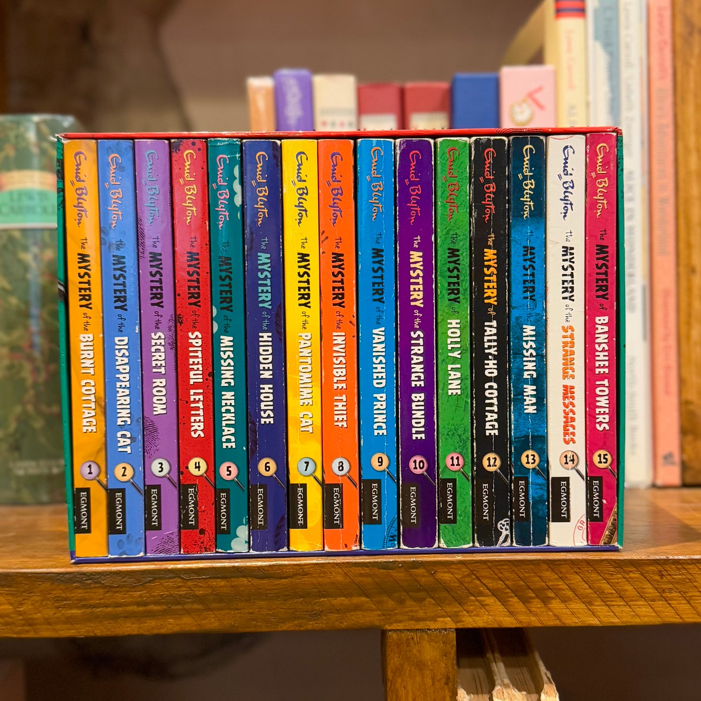 15 Classic Mysteries – Enid Blyton