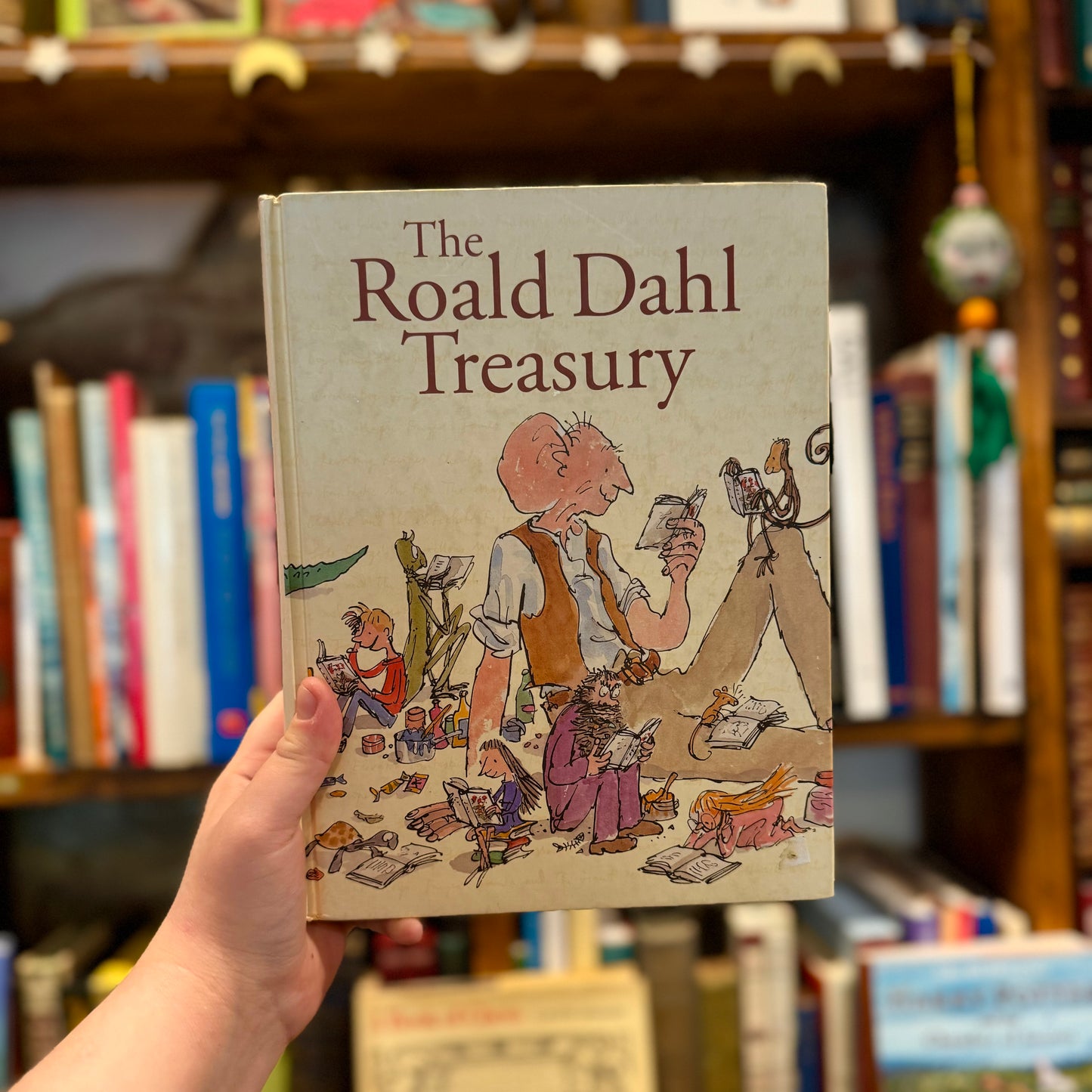 The Roald Dahl Treasury – Roald Dahl and Quentin Blake