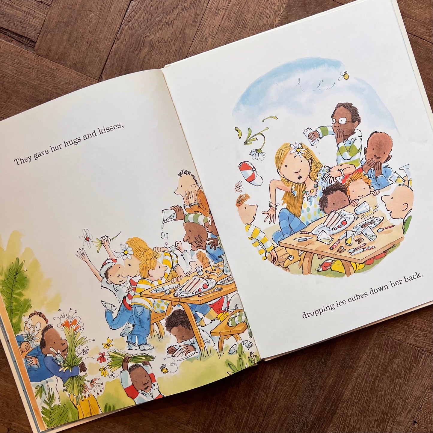 A Dozen Cousins (2015 First Edition) – Lori Haskins Houran, Sam Usher