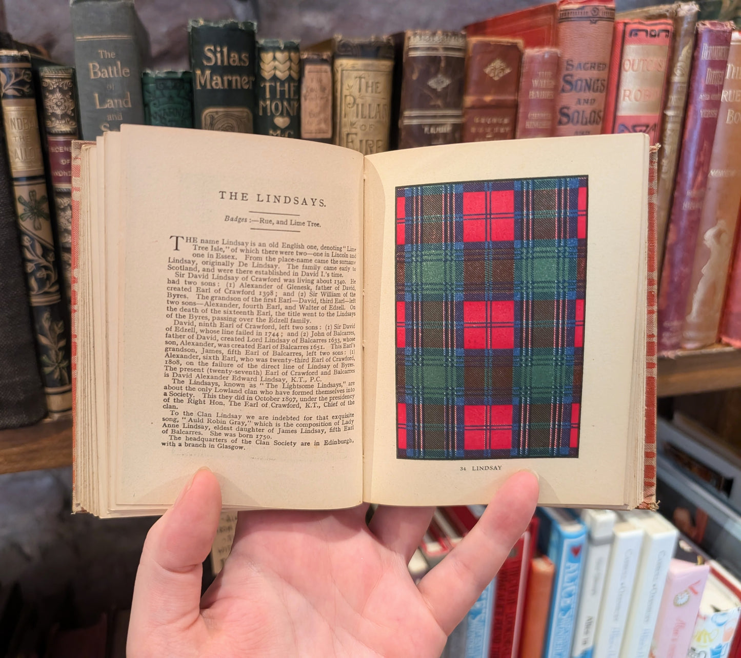 The Scottish Clans and Their Tartans – W. and A. K. Johnston