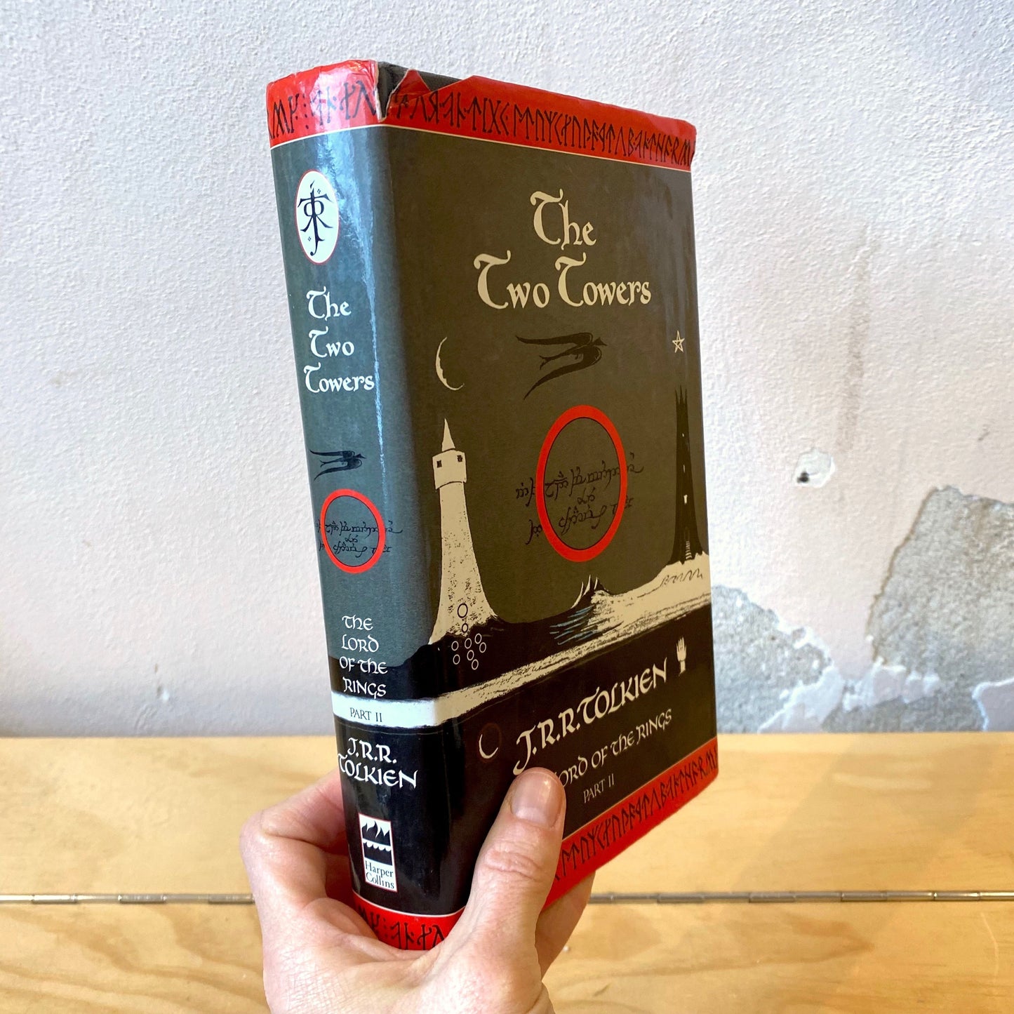 The Two Towers (The Lord of the Rings, Part 2) – J.R.R. Tolkien