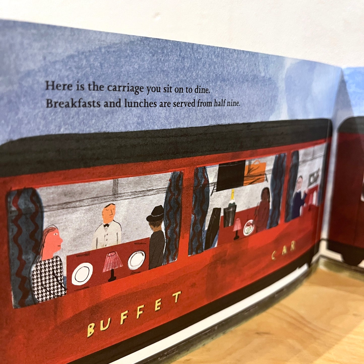 Chuff Chuff (Concertina Book) - Emma Lewis