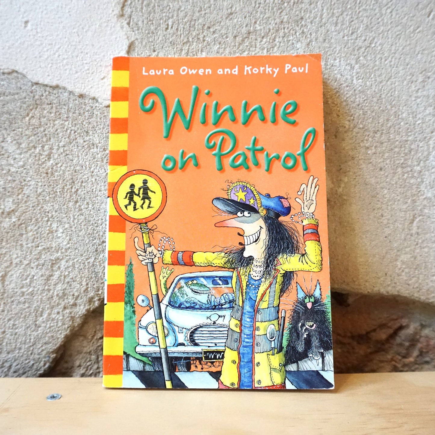 Winnie on Patrol – Laura Owen, Korky Paul