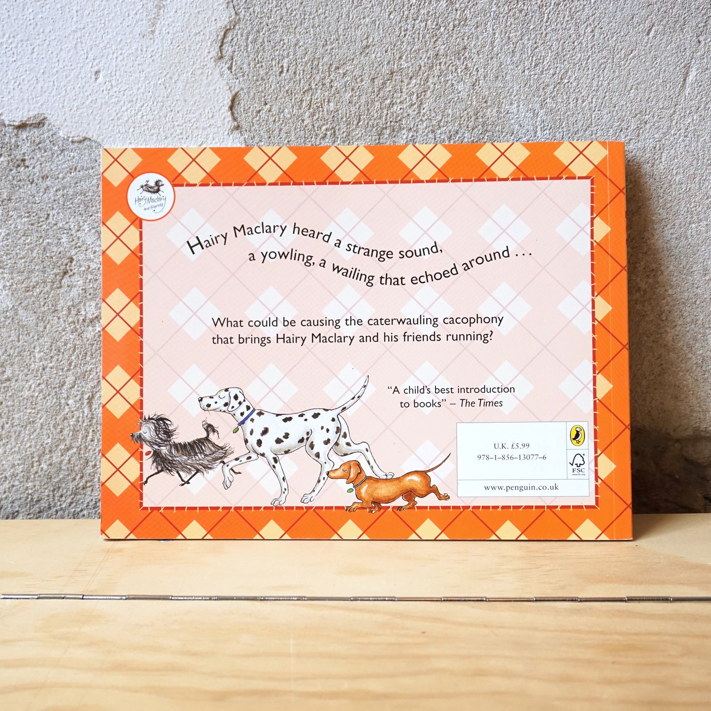 Hairy Maclary's Caterwaul Caper – Lynley Dodd