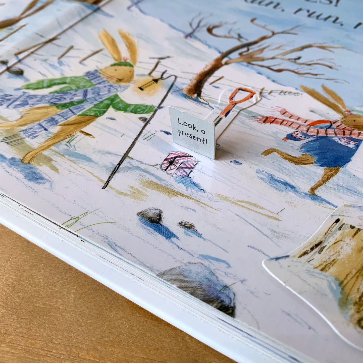 We're Going on an Elf Chase – Martha Mumford, Laura Hughes