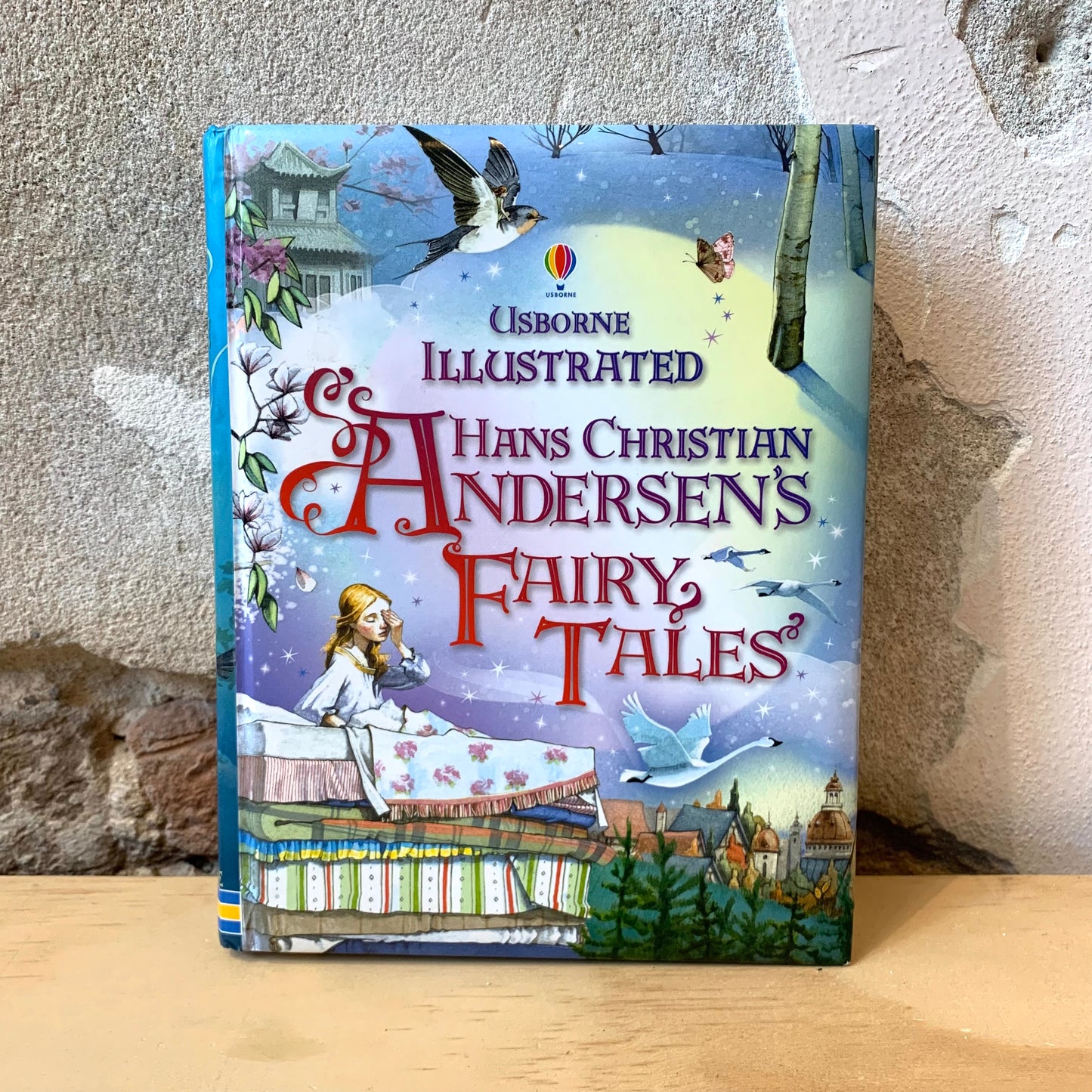 Usborne Illustrated Hans Christian Andersen's Fairy Tales
