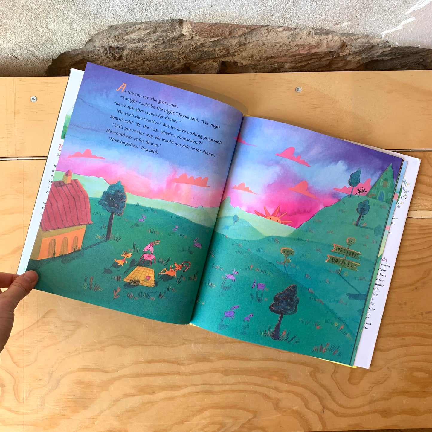 The Chupacabra Ate the Candelabra – Marc Tyler Nobleman, Ana Aranda