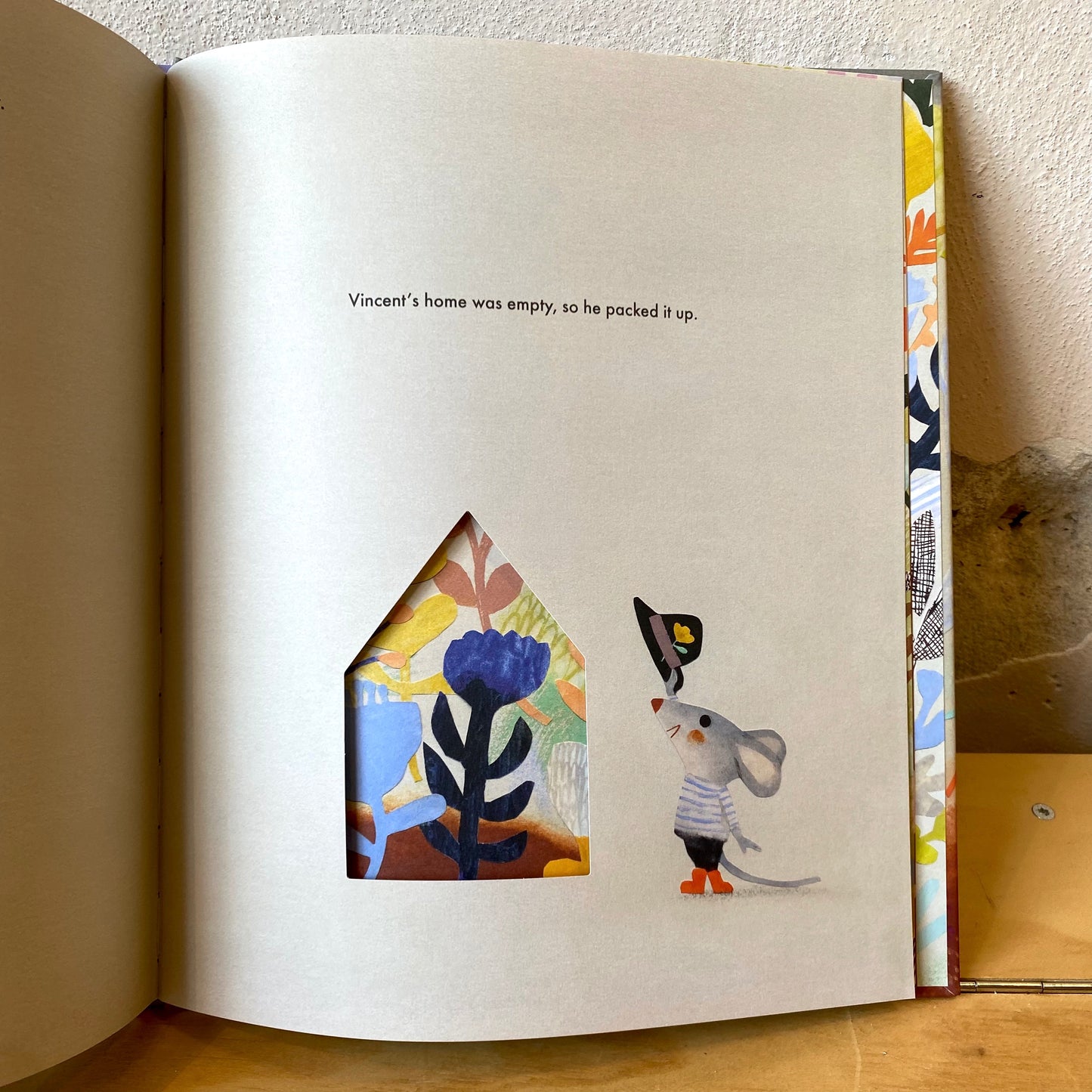 The Mouse Who Carried a House on His Back - Jonathan Stuzman, Isabelle Arsenault