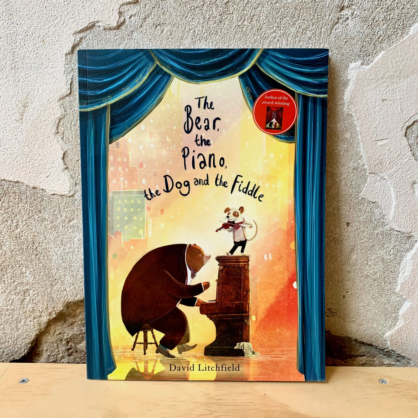 The Bear, the Piano, the Dog and the Fiddle – David Litchfield