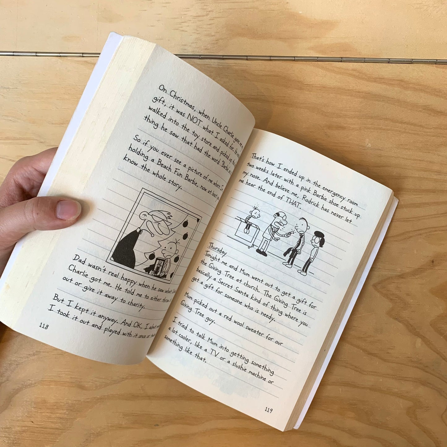 Diary of a Wimpy Kid – Jeff Kinney