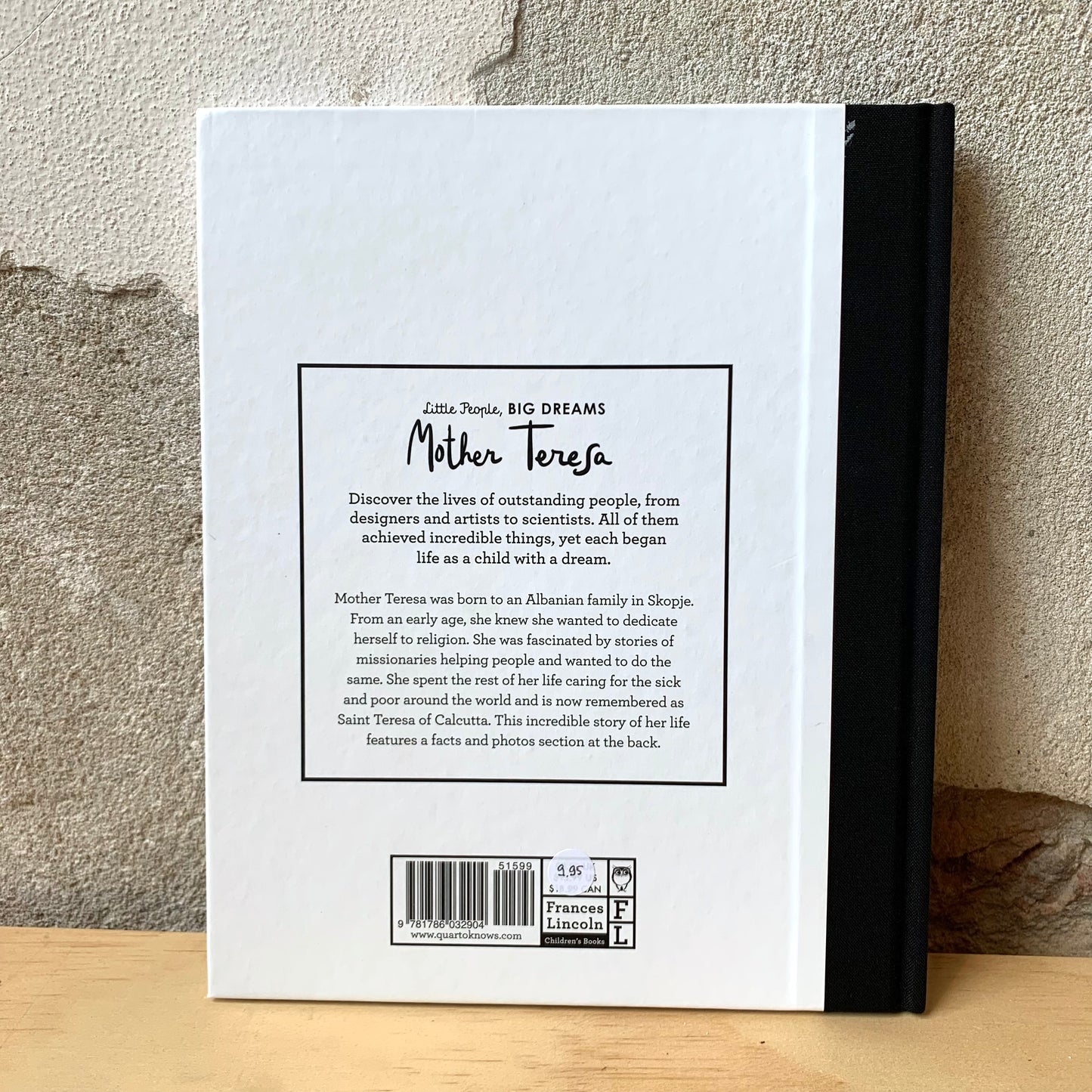 Little People Big Dreams: Mother Theresa – Isabel Sanchez Vegara