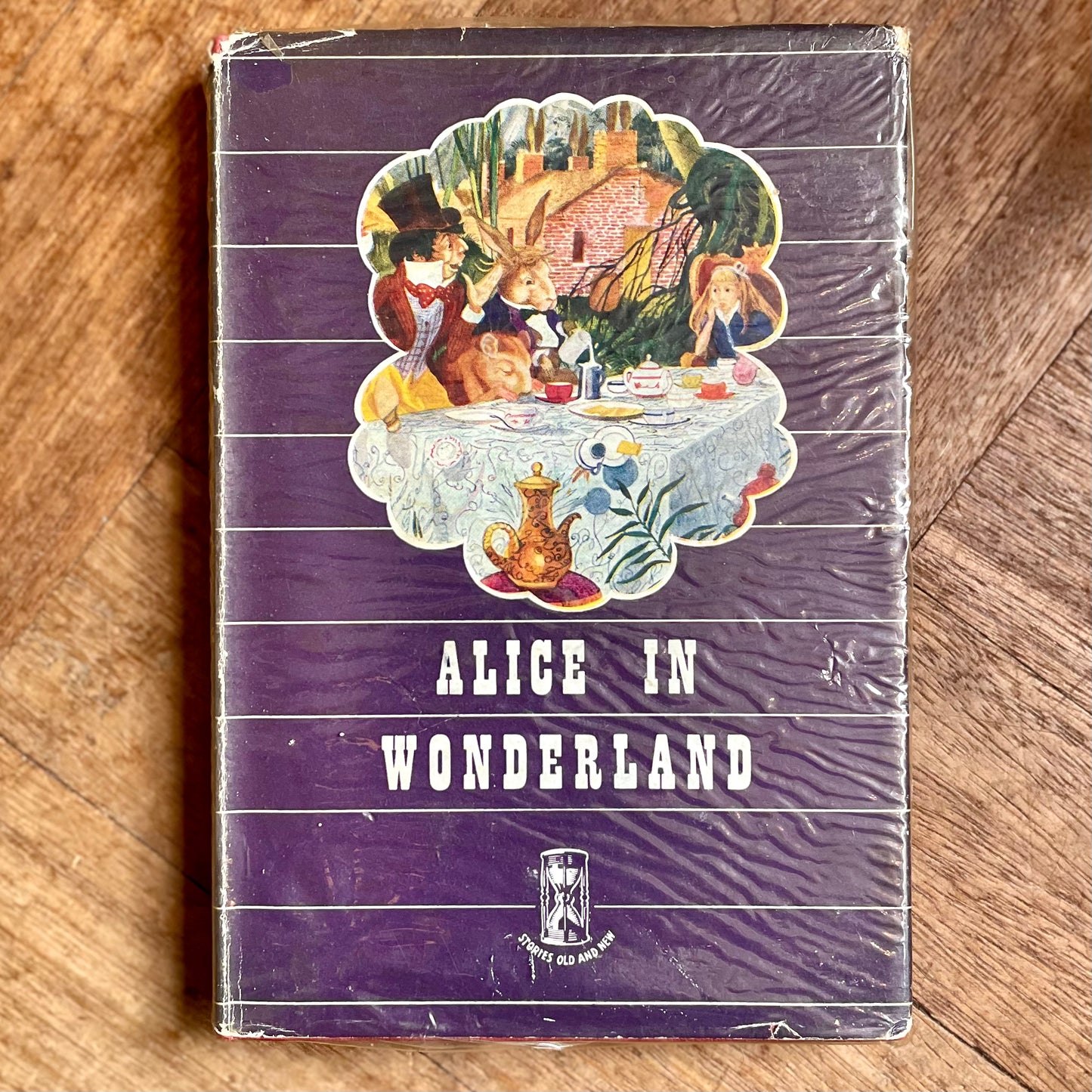 Alice in Wonderland – Lewis Carroll, David Walsh