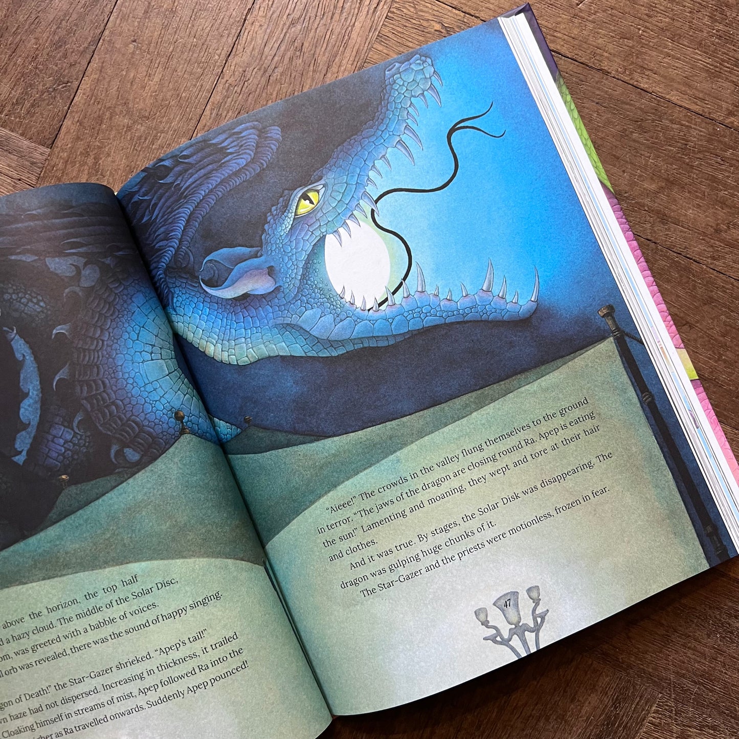 An Illustrated Treasury of Dragon Tales – Theresa Breslin, Kate Leiper