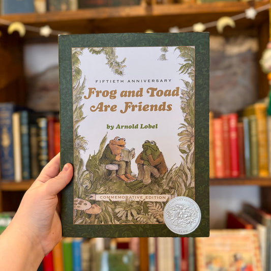 Frog and Toad are Friends (50th Anniversary Commemorative Edition) – Arnold Lobel
