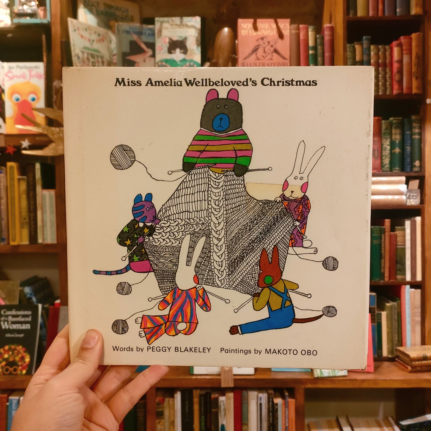 Miss Amelia Wellbeloved's Christmas (First Edition) - Peggy Blakeley, Makoto Obo