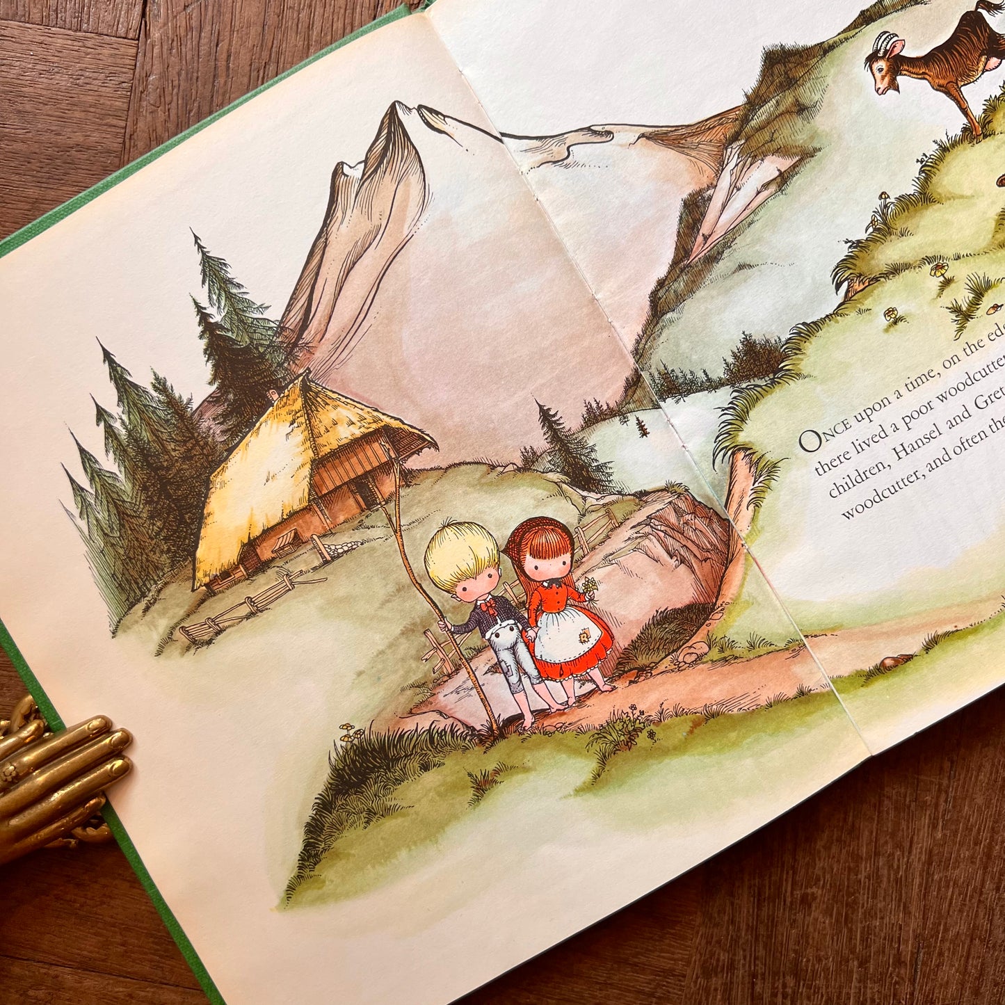 Nibble Nibble Mousekin: A Tale of Hansel and Gretel (1963 First UK Edition) – Joan Walsh Anglund