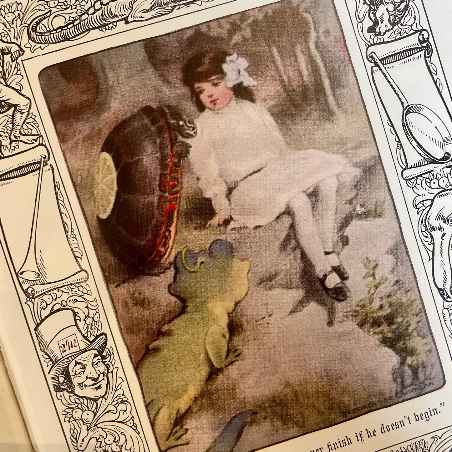 Alice's Adventures in Wonderland – Lewis Carroll, Bessie Pease