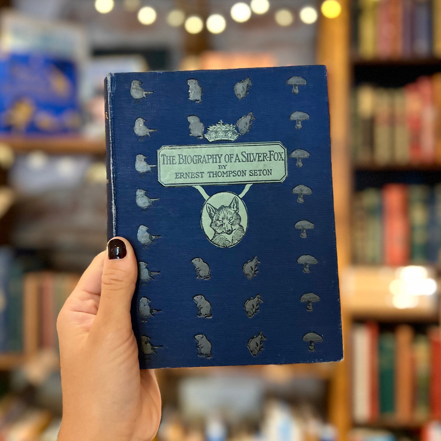 The Biography of a Silver Fox (1909) – Ernest Thompson Seton