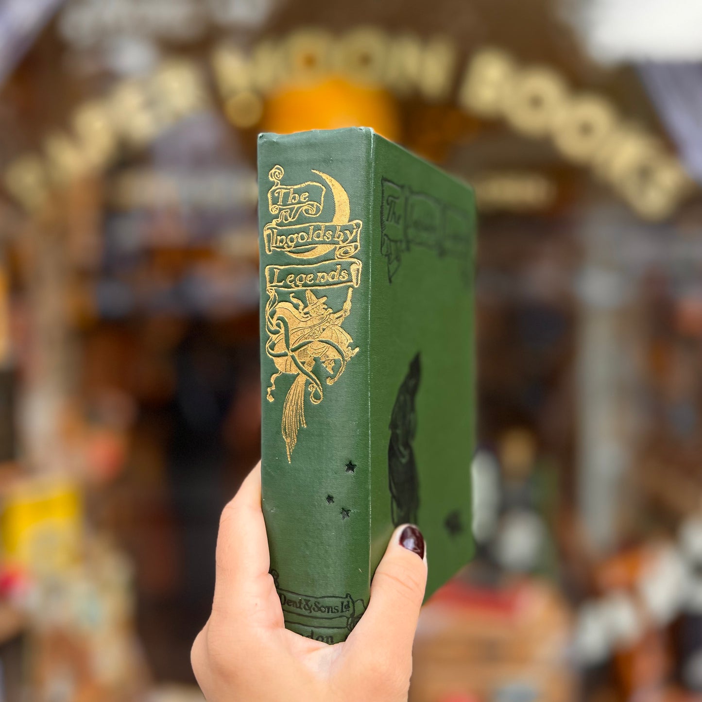 The Ingoldsby Legends (1949) – Thomas Ingoldsby, Arthur Rackham