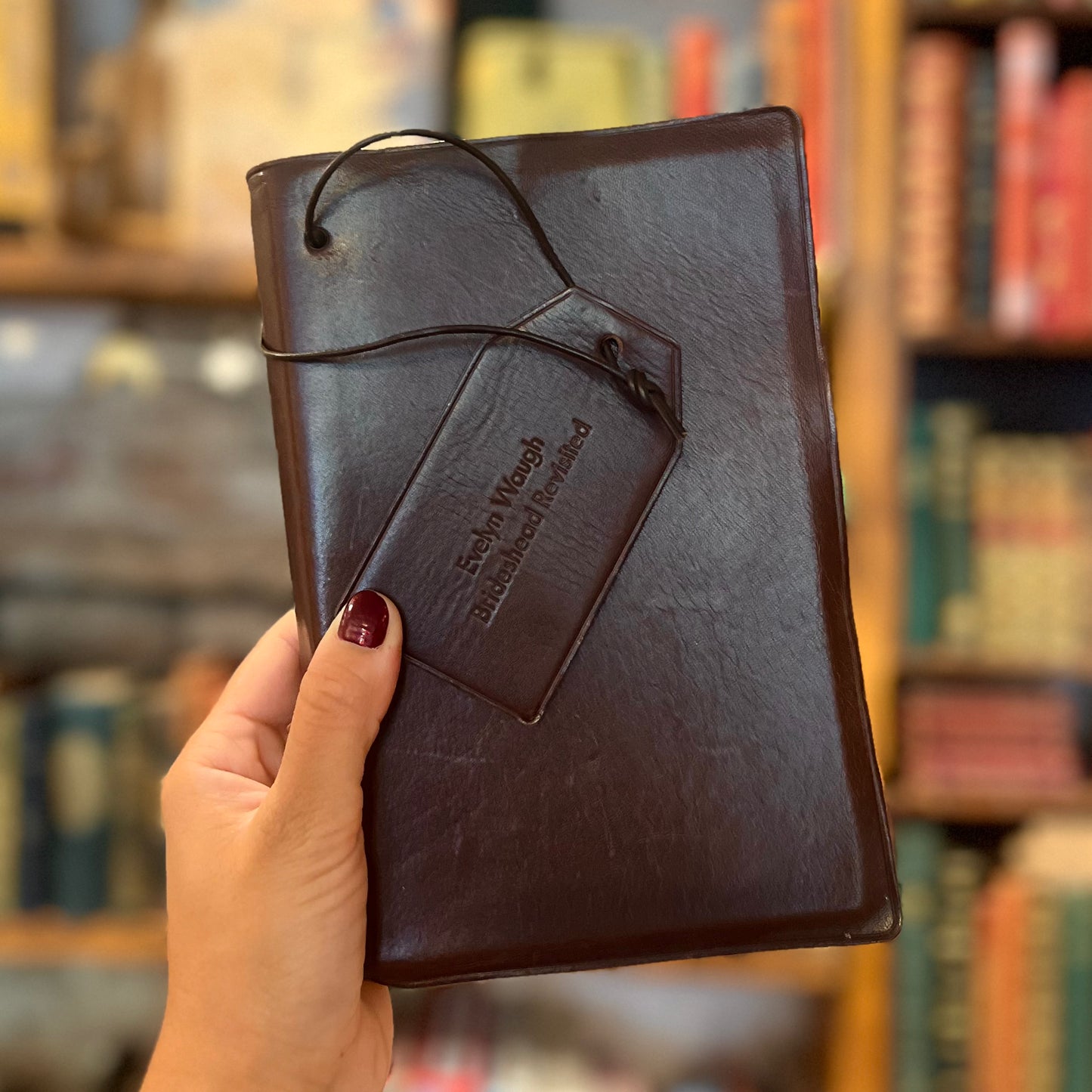 Brideshead Revisited (Penguin Classics Leatherbound Edition) – Evelyn Waugh