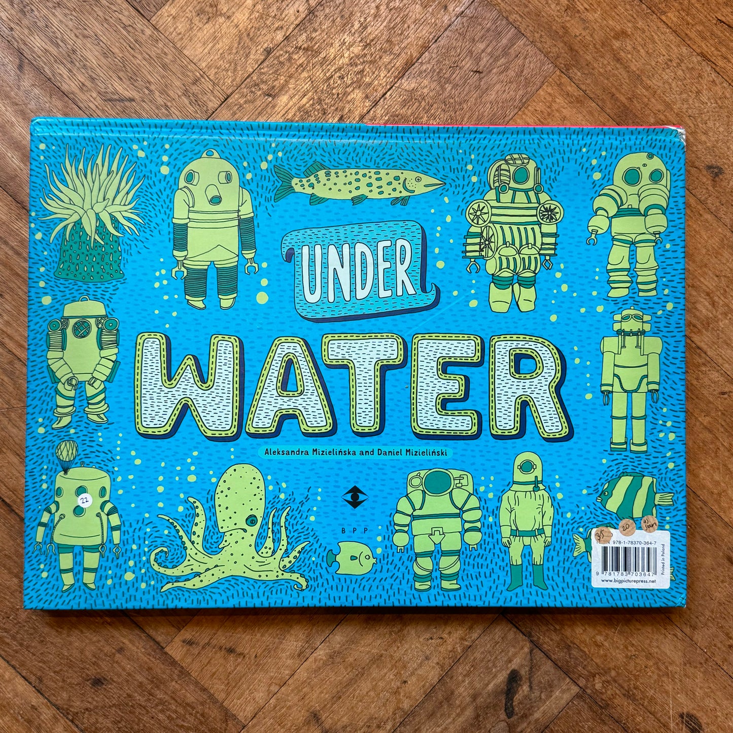 Under Earth and Under Water – Aleksandra Mizielinska and Daniel Mizielinski