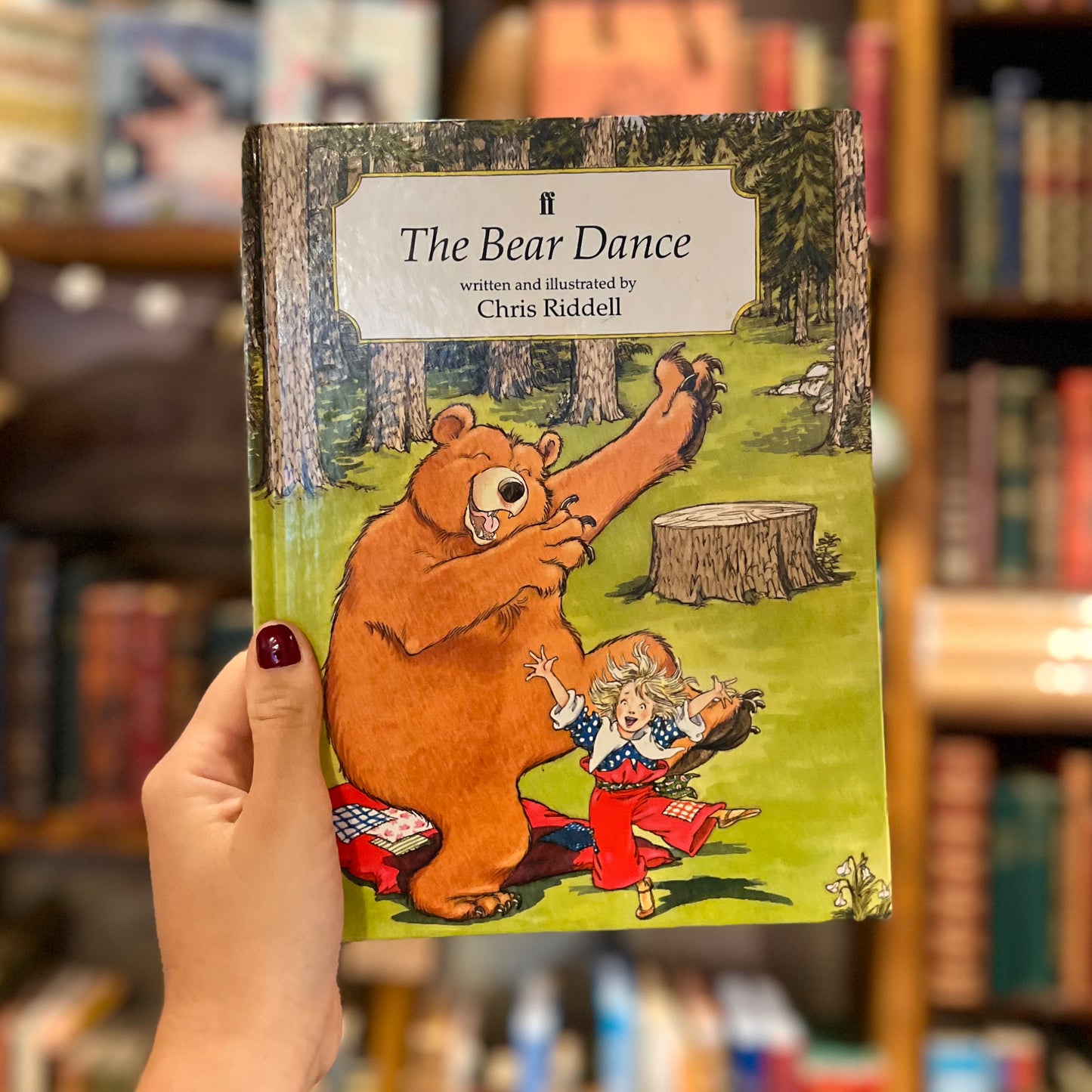 The Bear Dance (1990 First Edition) – Chris Riddell